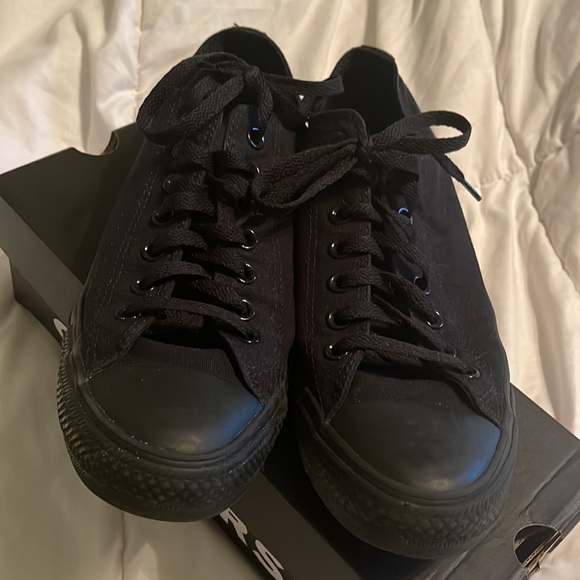 Converse Ankle Shoes - Picture 3 of 3